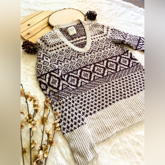 Abercrombie & Fitch | Coogi Sweater - Picture 1 of 5